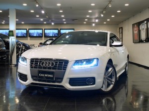アウディ S5 
