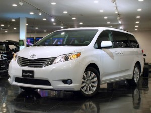USトヨタ シエナ