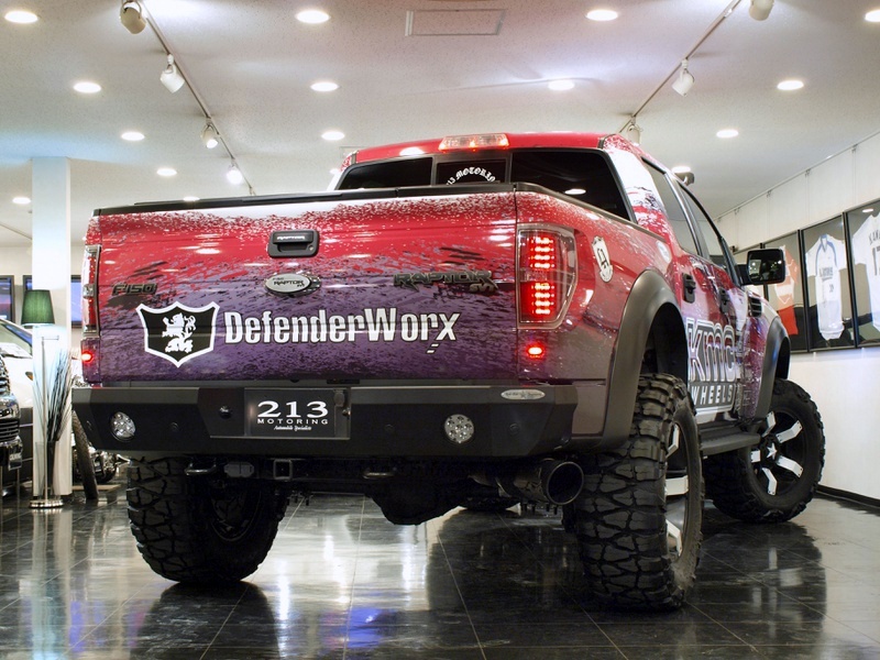 フォードがF-150を「ポリススペック」にカスタムしてタフな