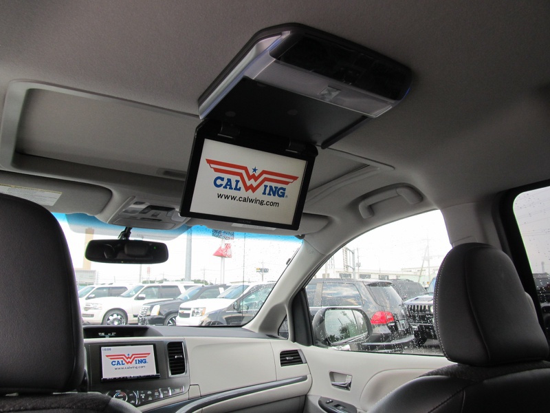 トヨタ　シエナ　SE WeatherTech バグバイザー apdirect_wt50203