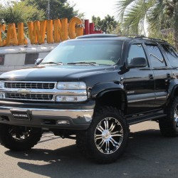 シボレー タホ LT 新車並行 FABTECH6インチリフトアップ RBP20インチ