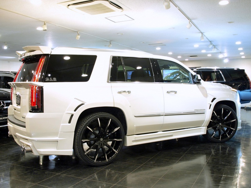キャデラック エスカレード NEXT NATION 新車コンプリートモデル
