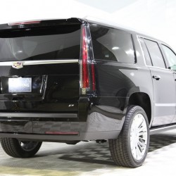キャデラック エスカレード ESV プラチナム 日本未導入ロング