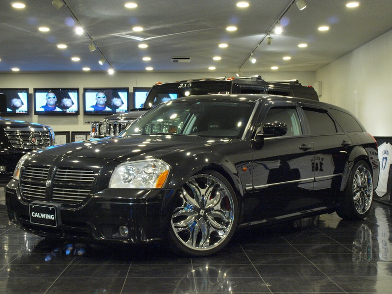 ダッジ　マグナム　HEMI　5.7L 4WD　2005 1ナンバー　