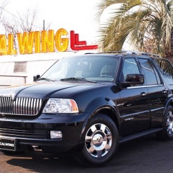 在庫整理♪　美品　リンカーン　ナビゲーター　275　60　R18　メッキ　スタッドレス　タイヤ、ホイール　4本セット　直接引取歓迎♪ It may be out of reach when it\u0027s a new car, but you can easily buy