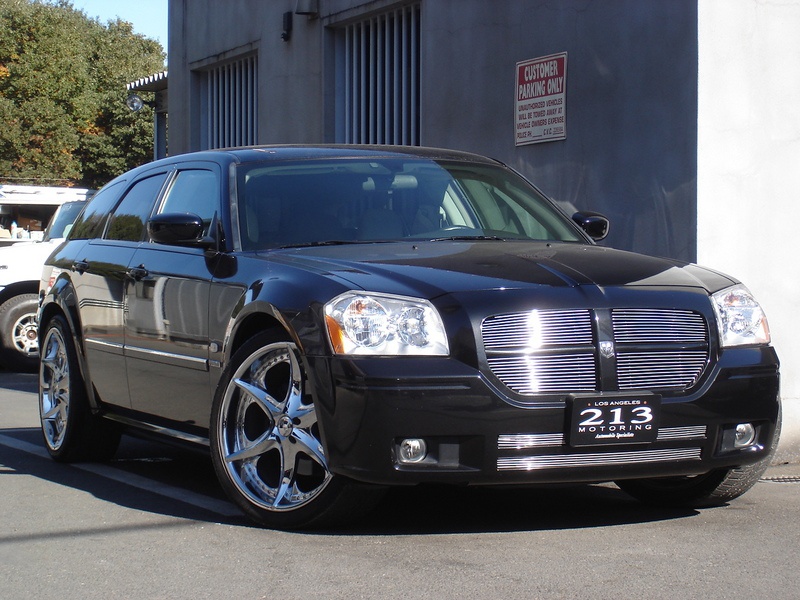 ダッジ マグナム 新車並行 RT 5.7HEMI SPORZA 22インチ | 輸入車