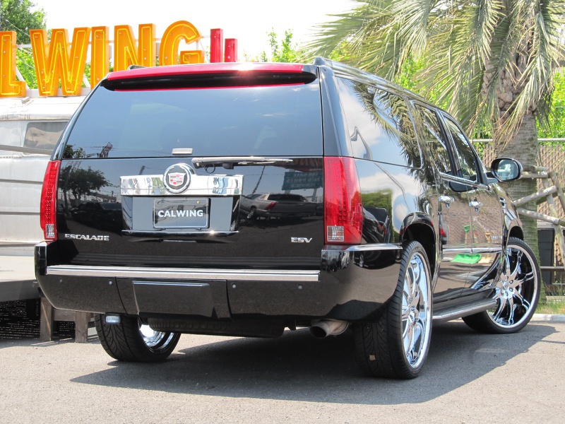 オーダーメイド　5％左右　エスカレードesv Cadillac Escalade ESV Limo With Gullwing Doors For Sale