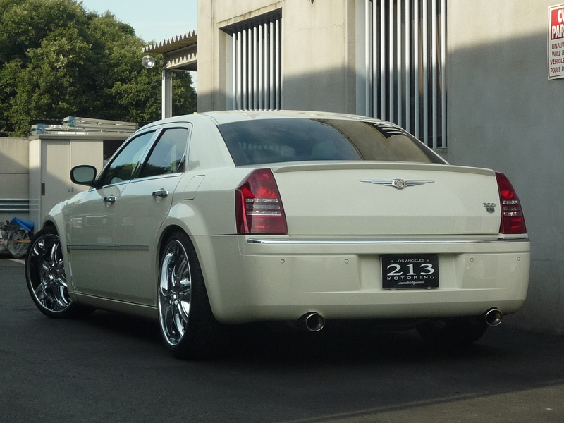 クライスラー300C クライスラー クライスラー 300c 5.7hemiの中古車一覧(1～26件