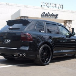 ポルシェ カイエン GTS ハイパーフォージドHF213R 22インチAW カスタム