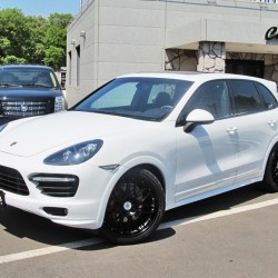 ポルシェ カイエン GTS ゲンバラ22インチAW