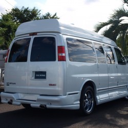 Gmc サバナ エクスプローラー リムジンインテリア カスタム Calwing キャルウイング