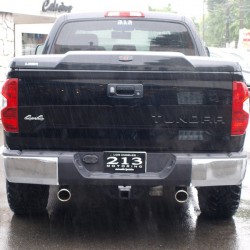 トヨタ タンドラ KMC FABTECH カスタム