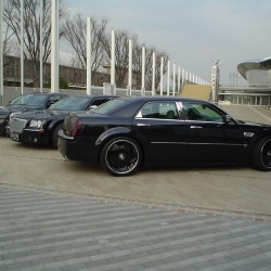 クライスラー 300C ダッジ マグナム