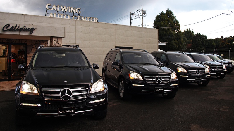 メルセデスベンツglが大人気です ただいま新車gl550 中古車gl450を一堂に展示中です Calwing キャルウイング