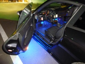 2003年ポルシェ 996カレラ カスタムLED室内間接照明取付