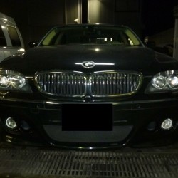 2006年 BMW 750LI カスタム フォグHID取付