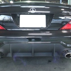 2009年 メルセデスベンツ SL550 カーボンリアディフューザー取り付け