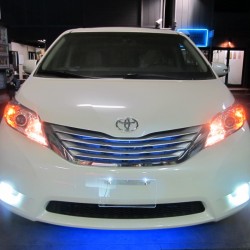 2013年 TOYOTA シエナ カスタム 2