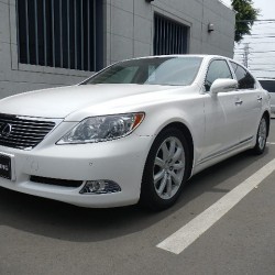 2007年 並行 レクサス LS460 タイヤプレッシャーセンサー取り付け