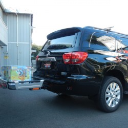 2012年 TOYOA セコイア カスタム