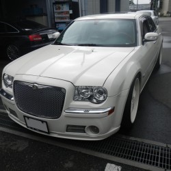 2005年 クライスラー 300C 修理 キーレス不良