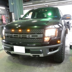 2012y FORD F150 SVT RAPTOR ヘッドライト交換