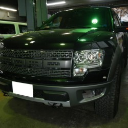 2012y FORD F150 SVT RAPTOR ヘッドライト交換