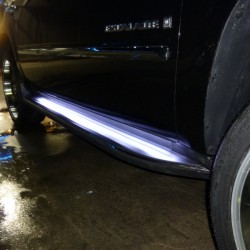 2007年キャデラック エスカレード カスタム LEDステップイルミネーション