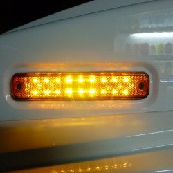 2005年 ハマーH2 カスタム サイドマーカーLED加工