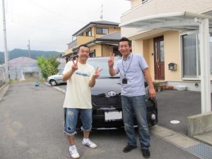 静岡県静岡市にお住まいのO様に 新車 2012y USトヨタ シエナ SEをご納車させていただきました。