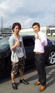 京都府京都市にお住まいのG社長にダッジ チャレンジャー SRT8 自社輸入実走行車をご納車させて頂きました。