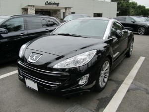 埼玉県さいたま市にお住まいのH様に 2011y プジョー RCZ をご納車させて頂きました。