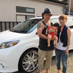 宮城県仙台市にお住まいのS様に新車 2012y USトヨタ シエナ SE をご納車させて頂きました。