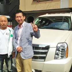 愛知県春日井市のT様に 新車 キャデラック エスカレード プラチナム をご納車させて頂きました。