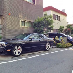 神奈川県相模原市のU様に 新車 USトヨタ シエナ SE をご納車させて頂きました。