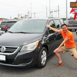 山梨県都留市にお住まいのS様に 2011y フォルクスワーゲン ルータン SE をご納車させて頂きました。