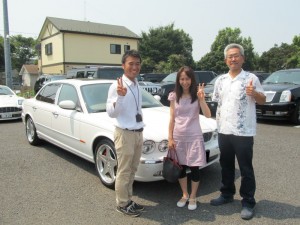 地元所沢市のO様に ジャガー XJ8L(ロング)をご納車させて頂きました。