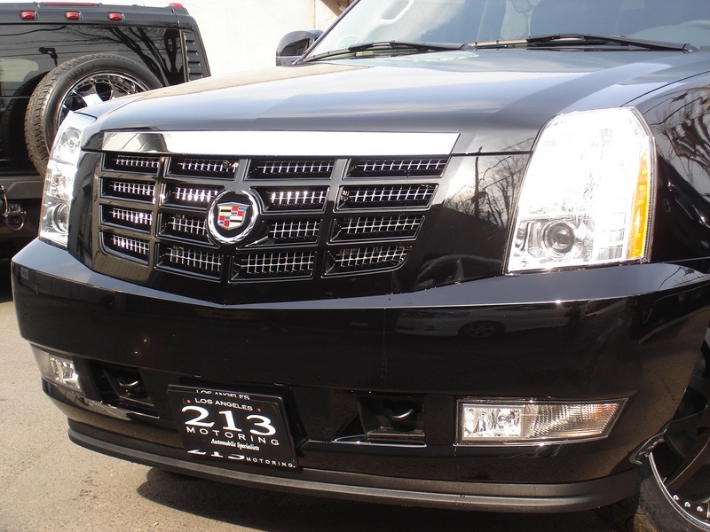 B313 15y~ Cadillac Escalade Fr bumper 純正 キャデラック 