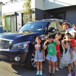 埼玉県東松山市にお住まいのT様に 新車 インフィニティ QX56 AWD フルオプション をご納車させて頂きました。