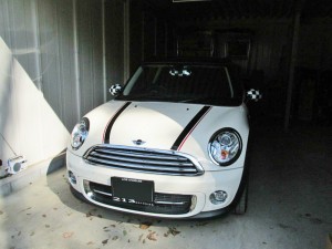 地元所沢にお住まいのM様にMINIクラブマン ウェンブリーをご納車させて頂きました。