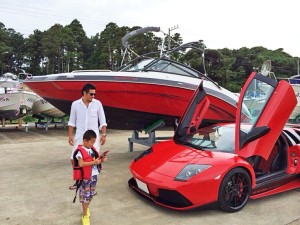 O社長に ランボルギーニ ムルシエラゴ LP640 をご納車させていただきました。