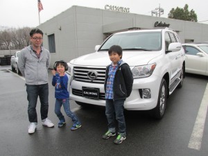 埼玉県川口市のS社長に新車 USレクサス LX570をご納車させて頂きました。