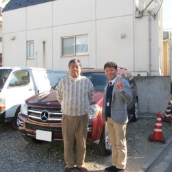 東京都のS様にメルセデスベンツ GL450をご納車させて頂きました。