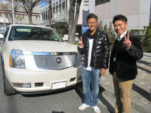 東京都のI様に2011y キャデラック エスカレードESVをご納車させて頂きました。
