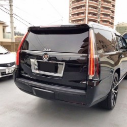 長崎県のH社長に 新車 2015y キャデラック エスカレード ESV をご納車させていただきました。