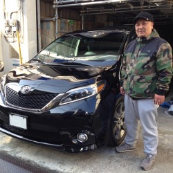東京都のK社長に 新車 2015y シエナ SE プレミアム をご納車させていただきました。