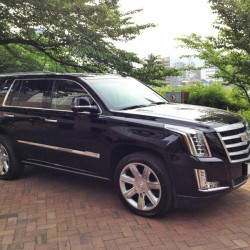 東京都のN社長に 新車 15y キャデラック エスカレード プレミアムをご納車させていただきました。