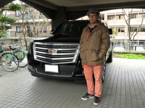 東京都のO社長に、新車 エスカレード プラチナム 国内未設定8速ATモデルをご納車させて頂きました。