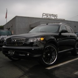 H様にインフィニティFX45をご納車させて頂きました。 with ハイパーフォージド HF213Rブラックディスク