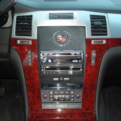 ご地元のS様に 2007y キャデラック エスカレード をご納車させていただきました。